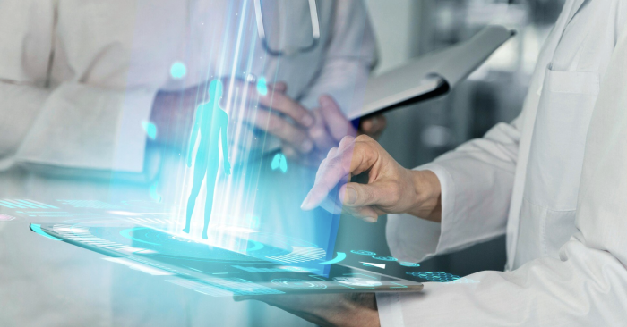Doctors using holographic medical technology